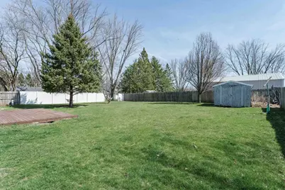 918 Rainbow Drive, Milton, WI 53563 - Photo 10