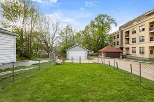 1940 E Washington Ave, Madison, WI 53704 - Photo 30