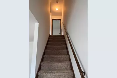 44 N Lakewood Gardens Lane, Madison, WI 53704 - Photo 8