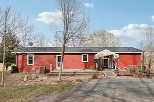 E11453 Bunker Dr, Delton, WI 53913 - Photo 6