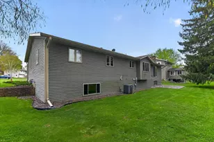 508 Woodvale Dr, DeForest, WI 53532 - Photo 44