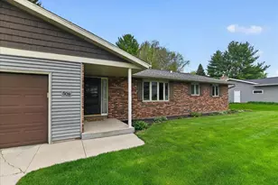 508 Woodvale Dr, DeForest, WI 53532 - Photo 38