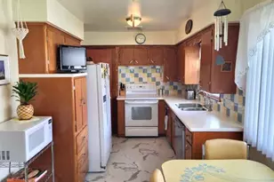 213 12th Ave, New Glarus, WI 53574 - Photo 6