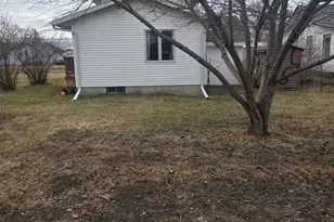 629 Stelting St, Sparta, WI 54656 - Photo 4