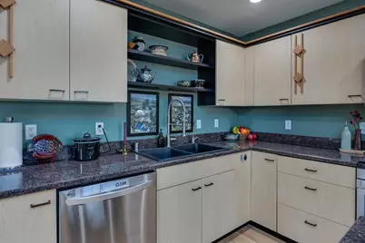 7122 Birchstone Drive, Madison, WI 53719 - Photo 8