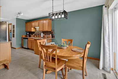 957 Chandler Lane, Sun Prairie, WI 53590 - Photo 14