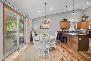640 S 6th St, Janesville, WI 53536 - Photo 24