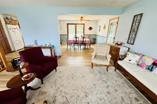 2721 3rd Ave, Monroe, WI 53566 - Photo 8