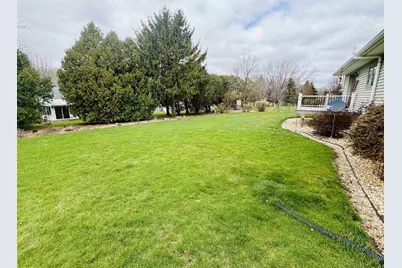 2721 3rd Avenue, Monroe, WI 53566 - Photo 40
