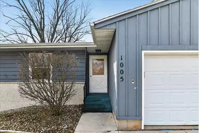 1005 W South Street, Stoughton, WI 53589 - Photo 2