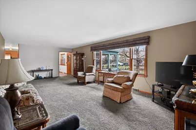 1005 W South Street, Stoughton, WI 53589 - Photo 6