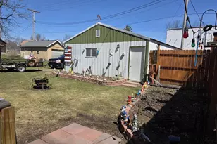 206 Railroad St, Elroy, WI 53929 - Photo 22