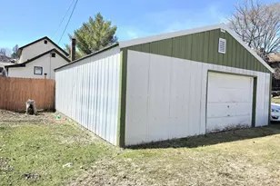 206 Railroad St, Elroy, WI 53929 - Photo 6