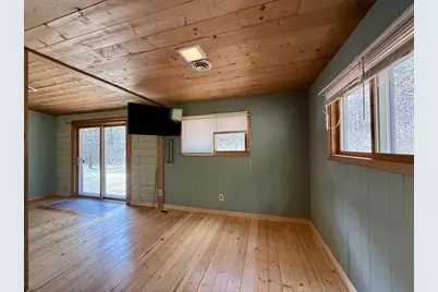 E2552 Porter Road, Lone Rock, WI 53556 - Photo 4