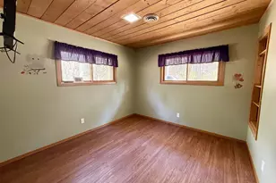 E2552 Porter Rd, Lone Rock, WI 53556 - Photo 10