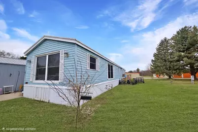 285 James Street, Tomah, WI 54660 - Photo 2