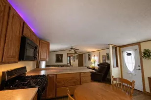 285 James St, Tomah, WI 54660 - Photo 4