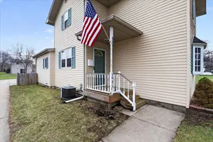 1931 S Willard Ave, Janesville, WI 53546 - Photo 2