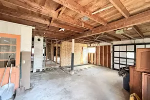 3230 S Oakhill Ave, Janesville, WI 53546 - Photo 4