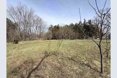 3230 S Oakhill Avenue, Janesville, WI 53546 - Photo 14