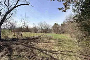 3230 S Oakhill Ave, Janesville, WI 53546 - Photo 12