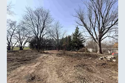 3230 S Oakhill Avenue, Janesville, WI 53546 - Photo 10