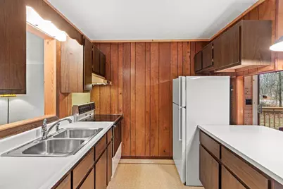 382 Bromley Way, Nekoosa, WI 54457 - Photo 6
