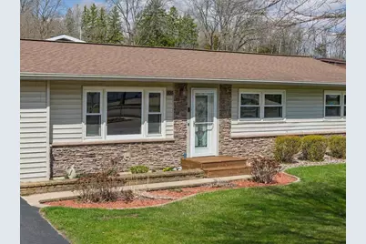 835 12th Street, Baraboo, WI 53913 - Photo 2