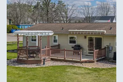 835 12th Street, Baraboo, WI 53913 - Photo 40