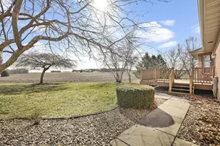 1854 Sheryl Ln, Stoughton, WI 53589 - Photo 8