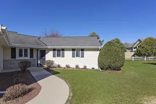 615 Shah Ave, Fort Atkinson, WI 53538 - Photo 4