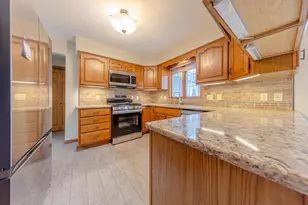 335 Forest Lake Dr, Milton, WI 53563 - Photo 6