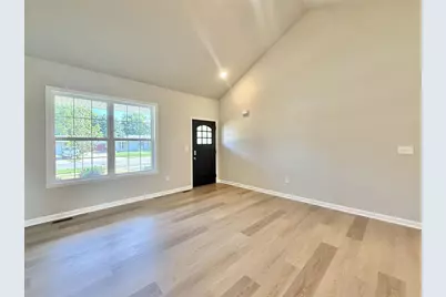 2101 W Conde Street, Janesville, WI 53546 - Photo 2