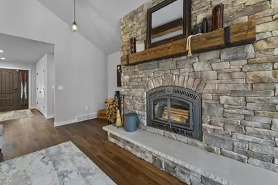 W7181 Duck Creek Avenue, Westfield, WI 53964 - Photo 16