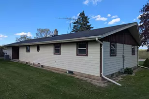 N3869 Rome Rd, Rubicon, WI 53078 - Photo 4