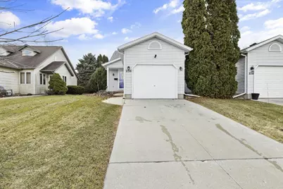 230 White Tail Drive, Sun Prairie, WI 53590 - Photo 2