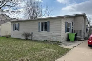 103 Frank Ct, Fox Lake, WI 53933 - Photo 1