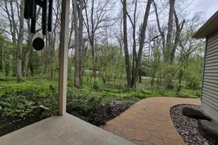 498 Meander Wood Rd, Oregon, WI 53575 - Photo 4