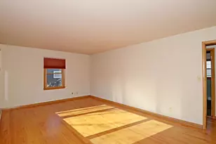 937 Hillside Dr, Jefferson, WI 53549 - Photo 6