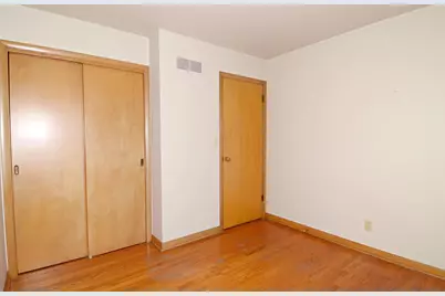 937 Hillside Drive, Jefferson, WI 53549 - Photo 16