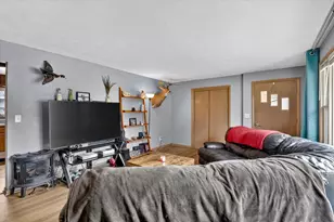 404 Rockport Rd, Janesville, WI 53548 - Photo 10