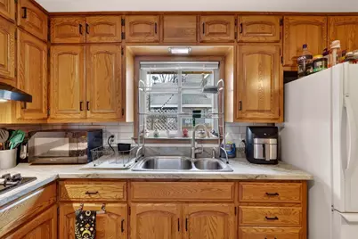 404 Rockport Road, Janesville, WI 53548 - Photo 12