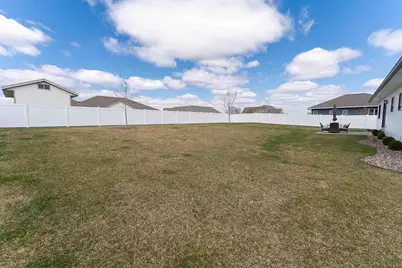 1230 Crockett Drive, Holmen, WI 54636 - Photo 72