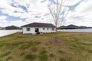 1230 Crockett Dr, Holmen, WI 54636 - Photo 62