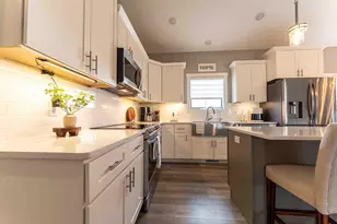 1230 Crockett Dr, Holmen, WI 54636 - Photo 14