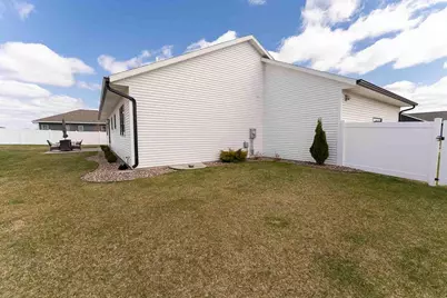 1230 Crockett Drive, Holmen, WI 54636 - Photo 68