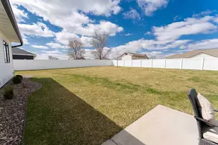 1230 Crockett Dr, Holmen, WI 54636 - Photo 70