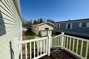 527 Collin Dr, Tomah, WI 54660 - Photo 8