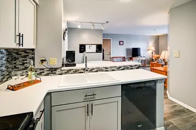 203 Kearney Way #104, Waunakee, WI 53597 - Photo 6