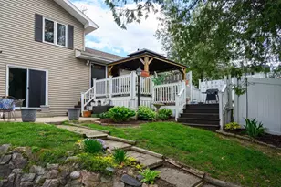 183 Greenhill Cir, Milton, WI 53563 - Photo 10